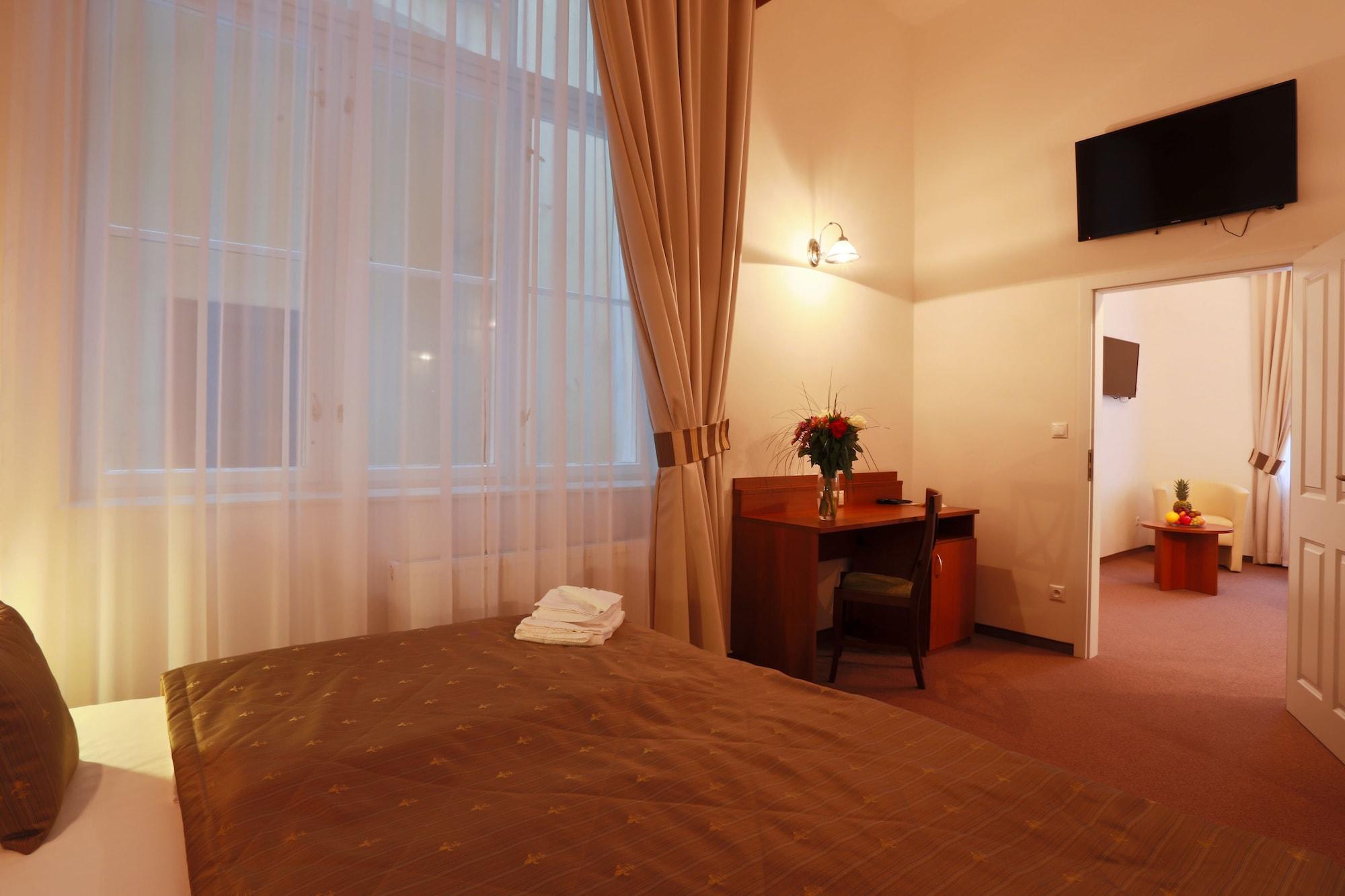 Hotel Svaty Jan Prague Extérieur photo