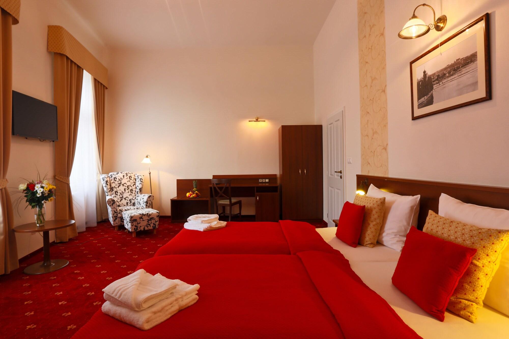 Hotel Svaty Jan Prague Extérieur photo