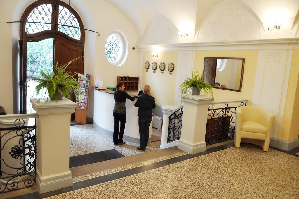 Hotel Svaty Jan Prague Extérieur photo